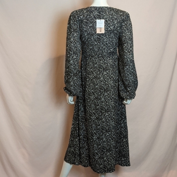 Missguided Black Dalmatian Print V Neck Smock Dress size 0 - Picture 4 of 8